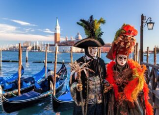 Journey through the Mountain Towns and Rivers